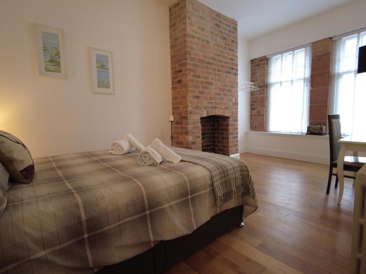 Rabbies School House, 2 Bed Apartment Ayr Town Centre Extérieur photo
